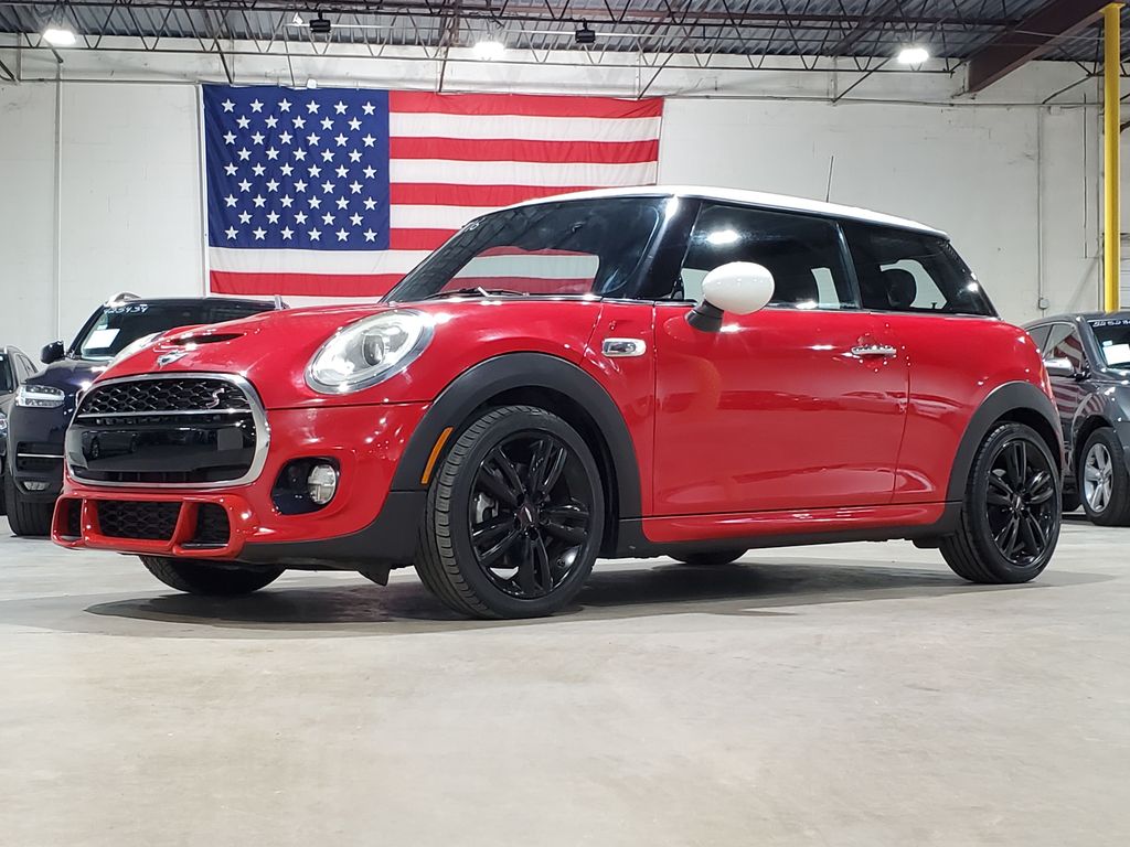 2017 MINI Cooper S 2-Door Hatchback FWD