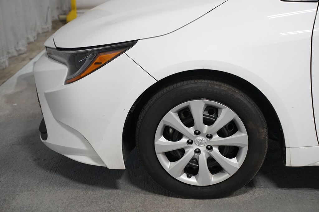 Thumbnail: 2025 Toyota Corolla - 5