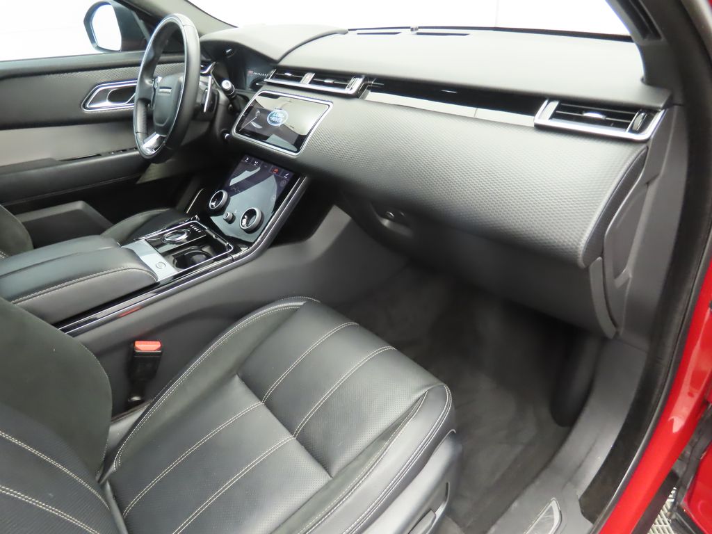 Thumbnail: 2018 Land Rover Range Rover Velar - 16
