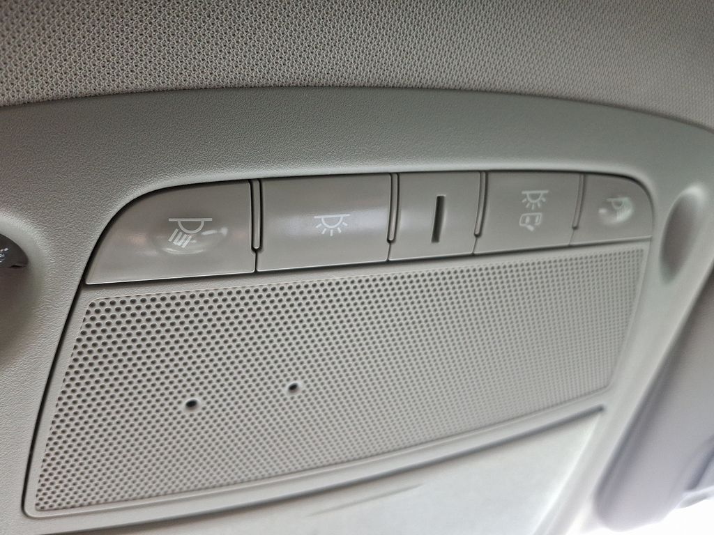 2018 Nissan Murano SL 26