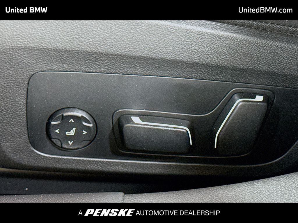 Thumbnail: 2026 BMW i4 - 4