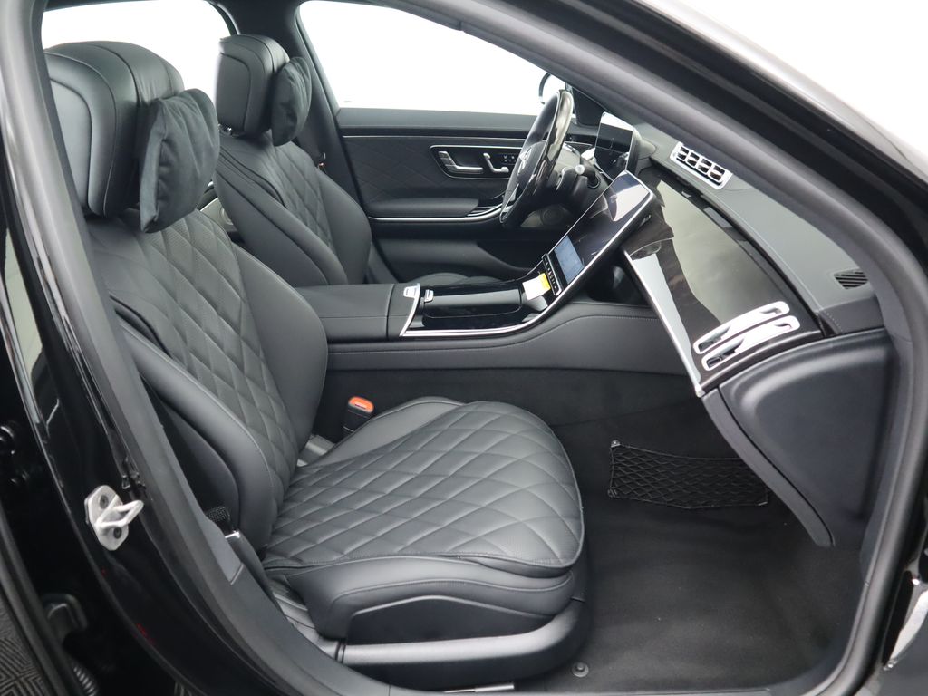 2025 Mercedes-Benz S-Class S 580 22