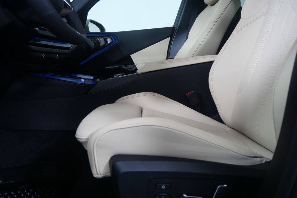 Thumbnail: 2026 BMW X3 - 9