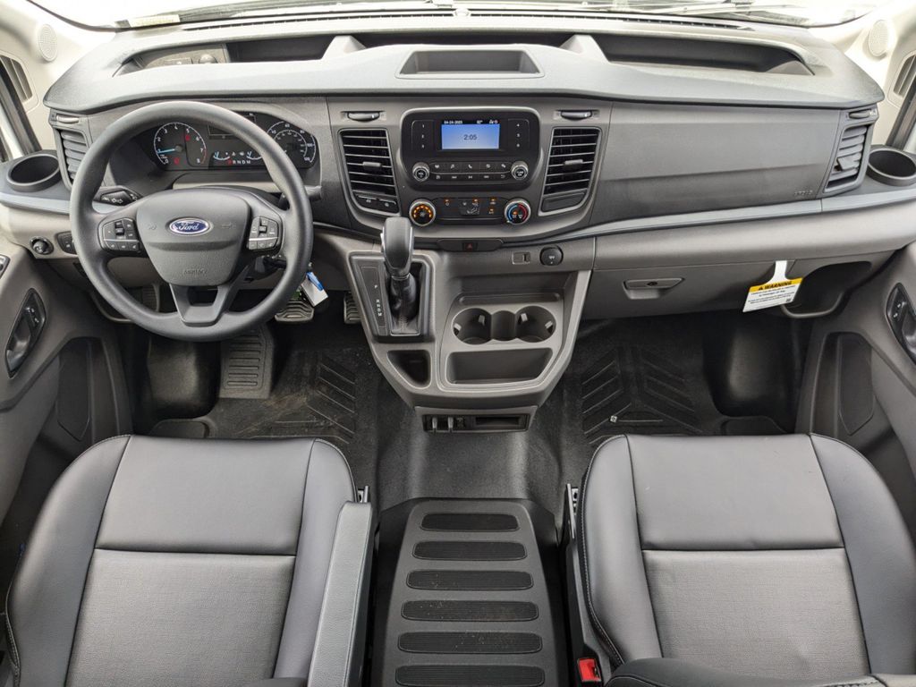 2025 Ford Transit 250