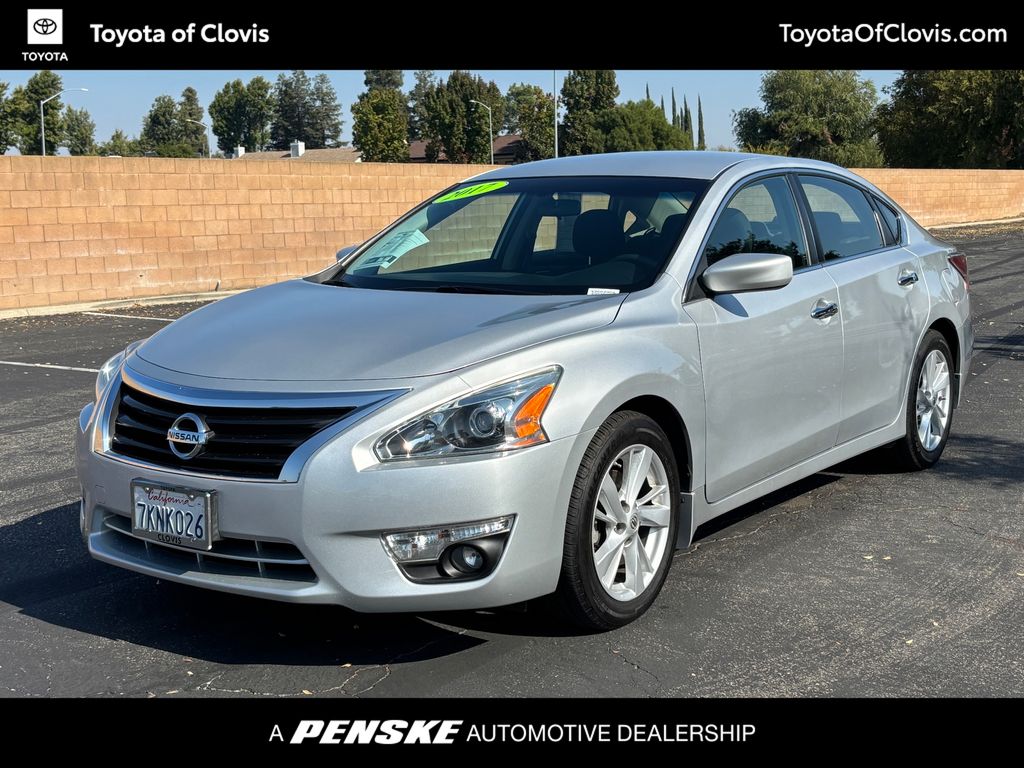 2015 Nissan Altima SV -
                  Clovis, CA