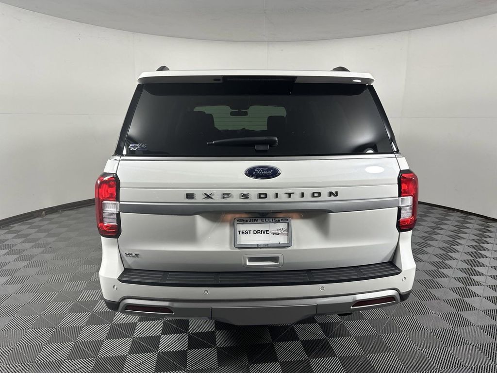 2024 Ford Expedition XLT 6