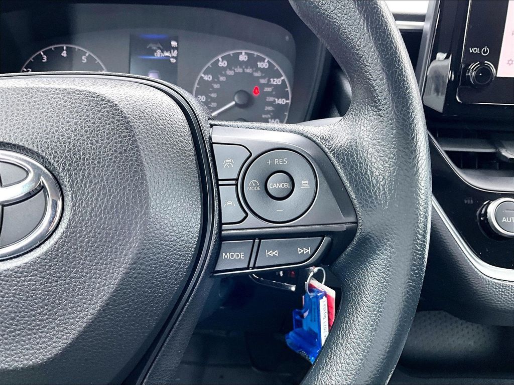 2023 Toyota Corolla — photo 24