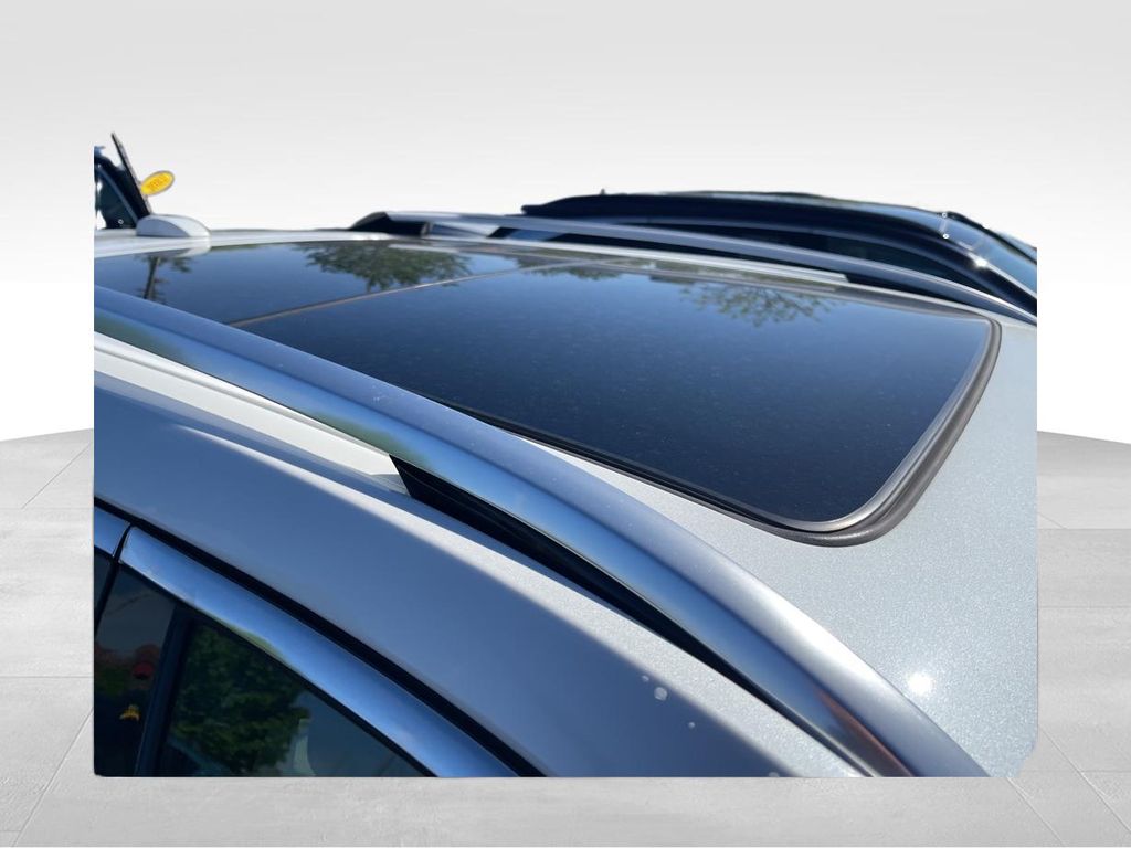 Gray (Platinum Ice Tricoat) 2015 Cadillac SRX Luxury AWD SUV / Crossover All-Wheel Drive 6-Speed Automatic