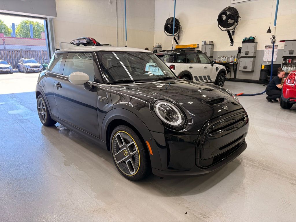 Thumbnail: 2024 MINI Cooper - 7