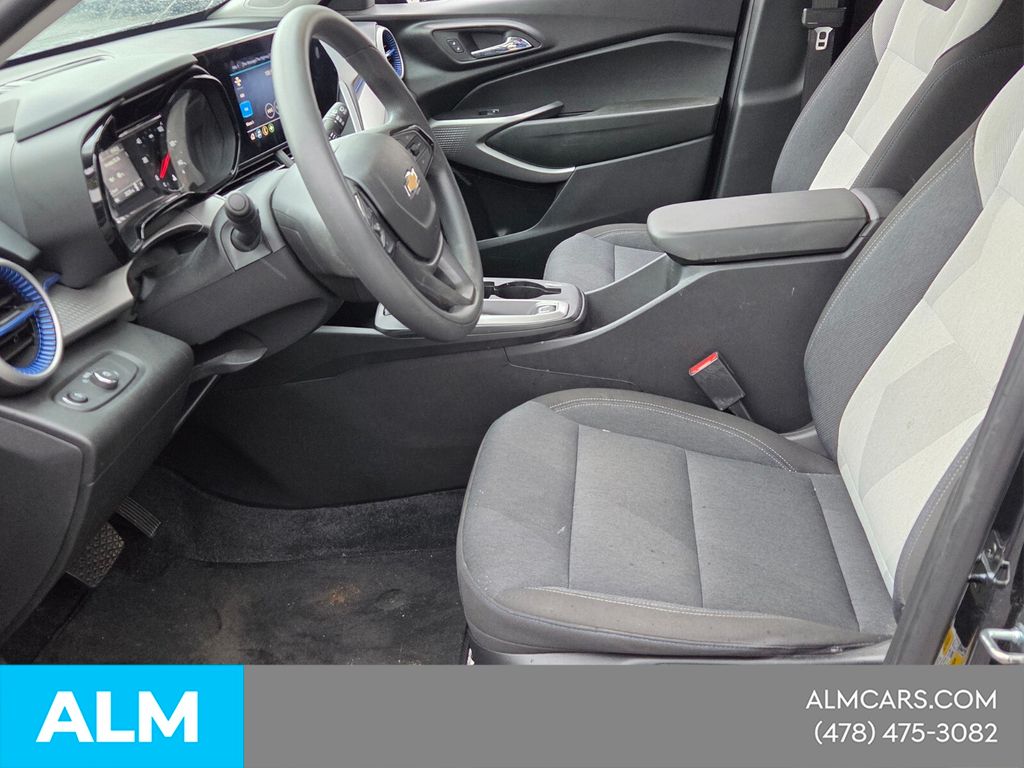 Used 2024 Black Chevrolet LS image 6