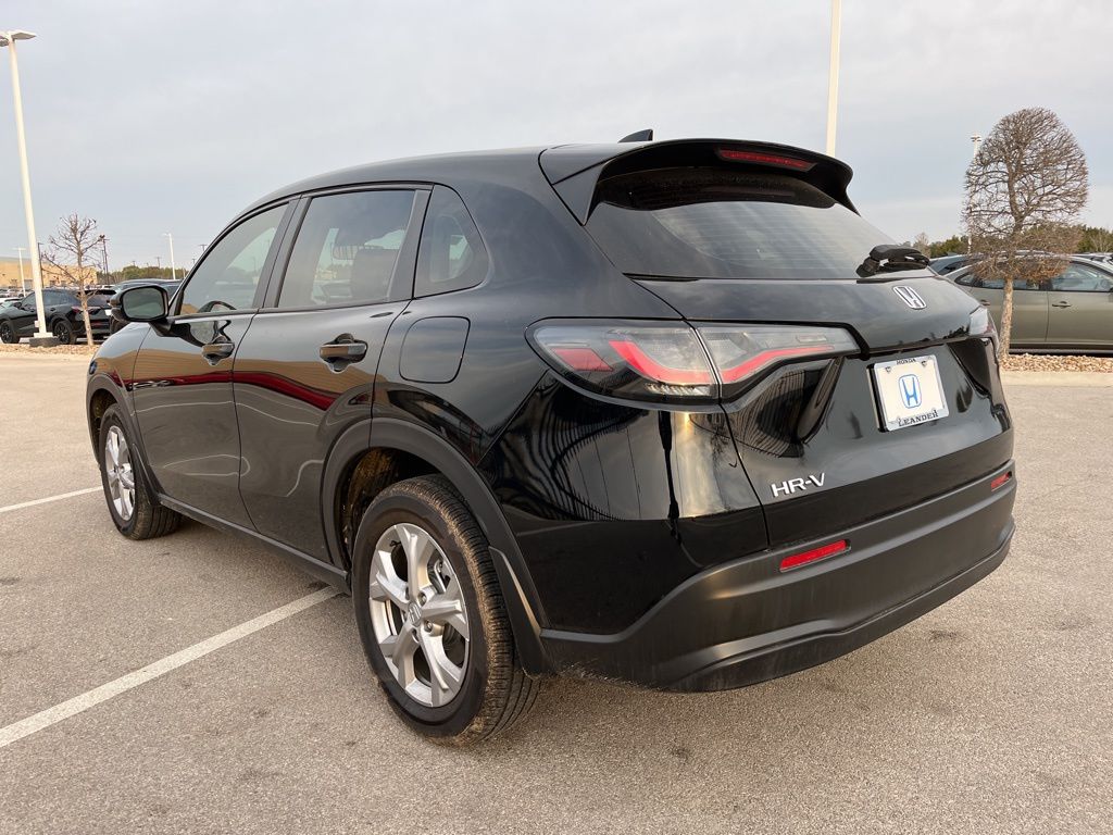 Thumbnail: 2025 Honda HR-V - 6