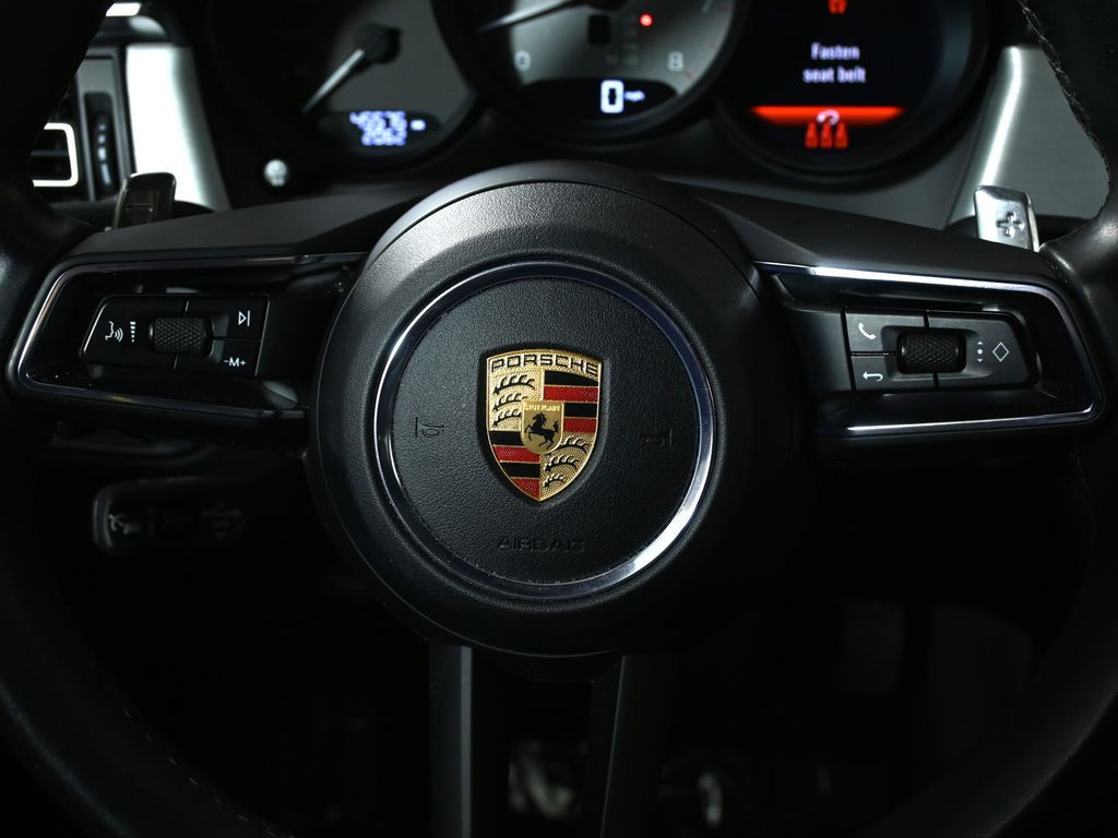 Thumbnail: 2022 Porsche Macan - 19