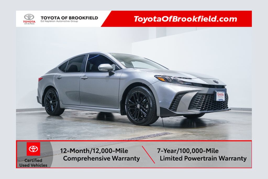 2025 Toyota Camry SE AWD