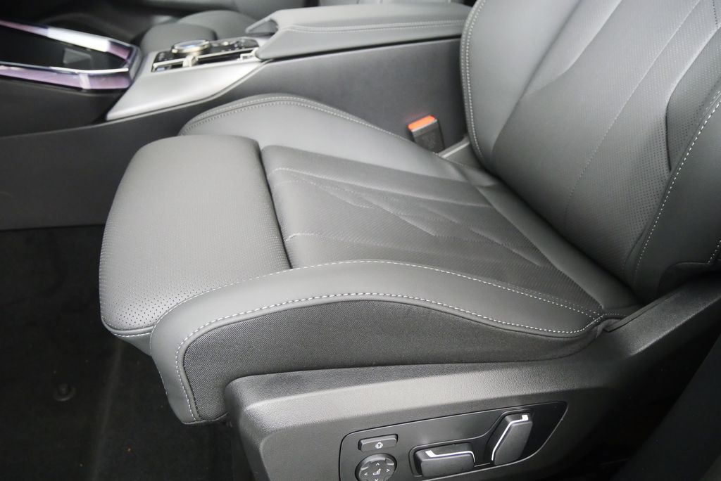 2025 BMW X3 3.0i 9