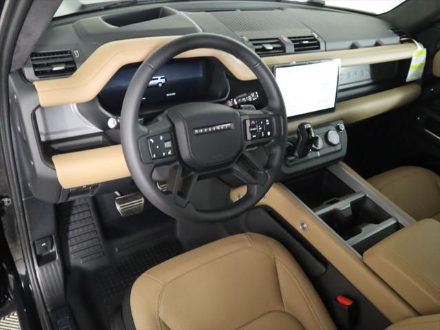 Thumbnail: 2025 Land Rover Defender - 10