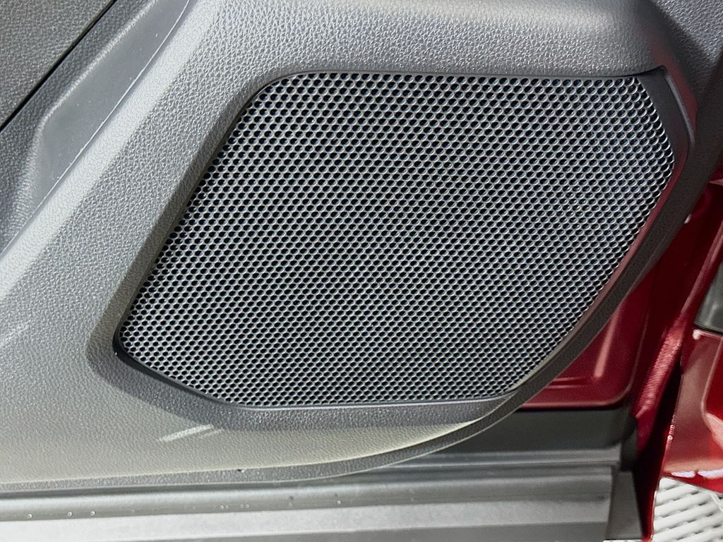 Thumbnail: 2026 Toyota Highlander - 19