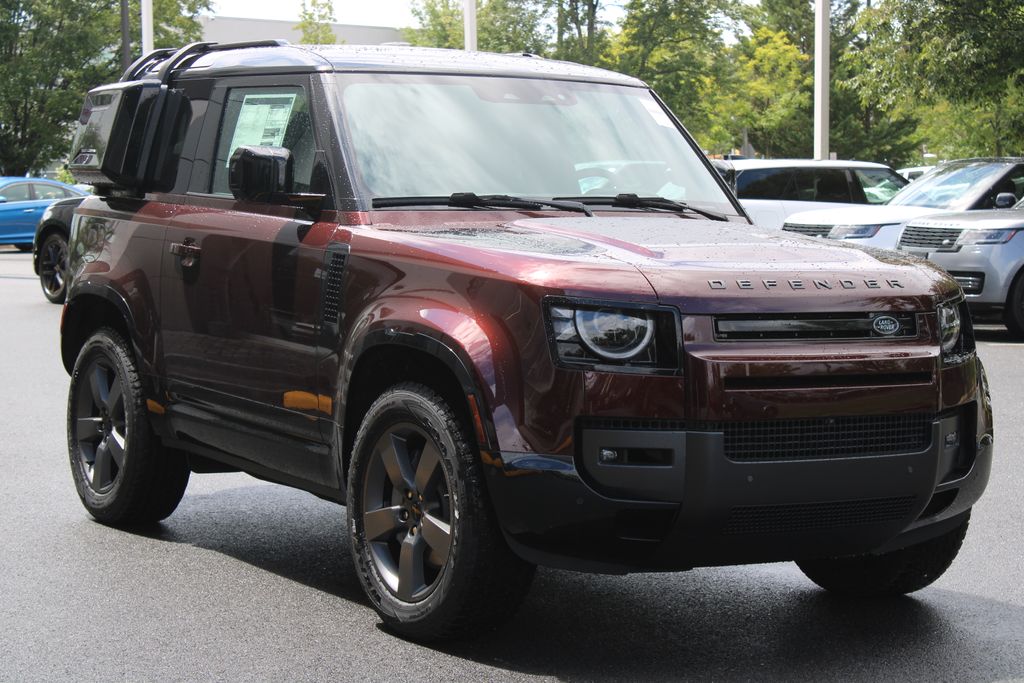 New 2026 Red Land Rover X-Dynamic SE image 3