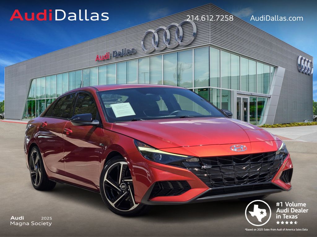 Lava Orange 2022 Hyundai Elantra Sedan Front-Wheel Drive 7-Speed Dual Clutch