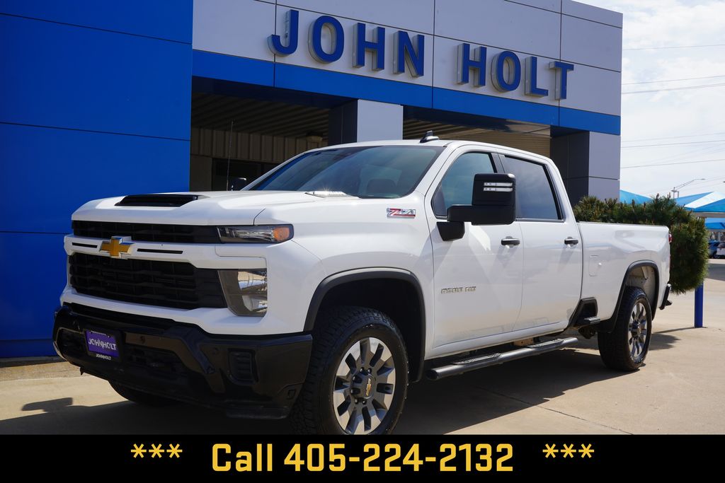  2025 Chevrolet Silverado 2500HD Custom Crew Cab 4WD   