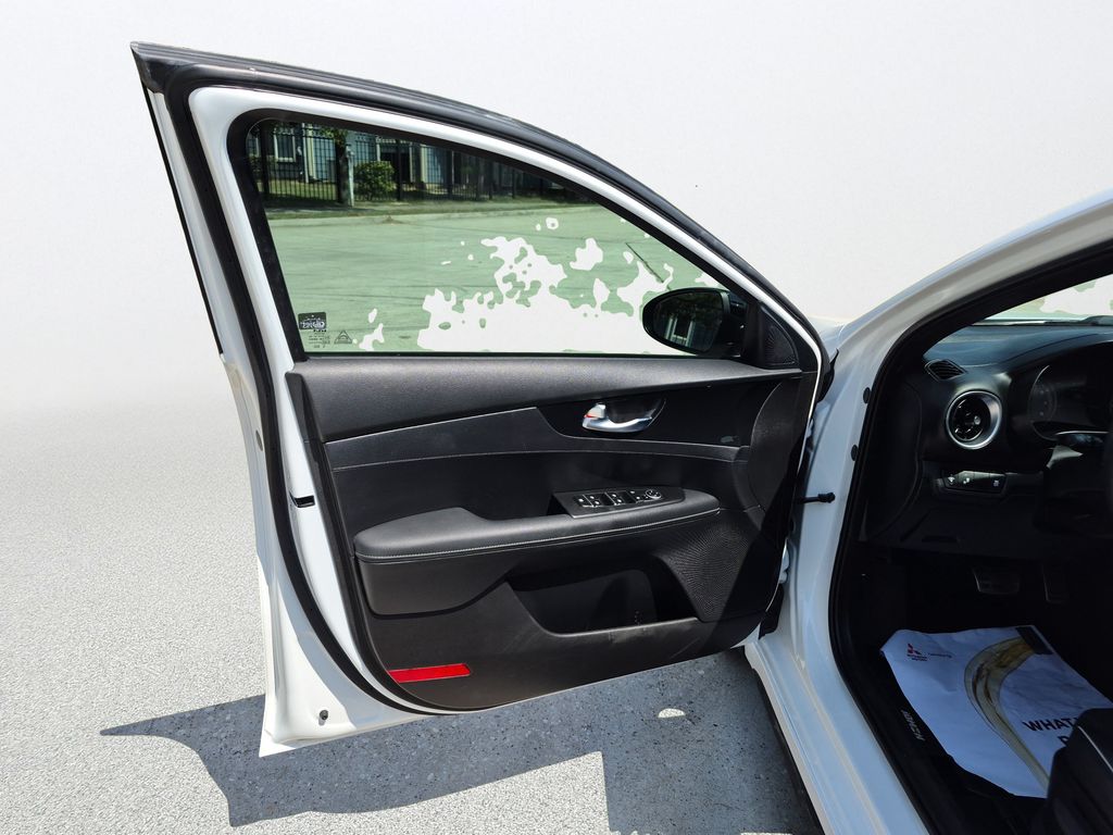 2023 Kia Forte GT-Line White at North Houston Mitsubishi