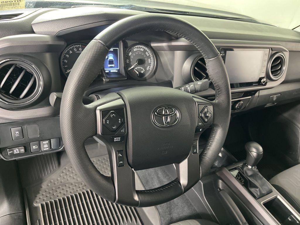 2022 Toyota Tacoma TRD Off-Road 24