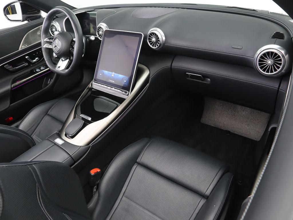 Thumbnail: 2022 Mercedes-Benz SL-Class - 26