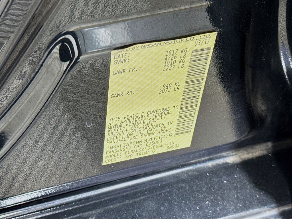 Thumbnail: 2017 Nissan Altima - 29