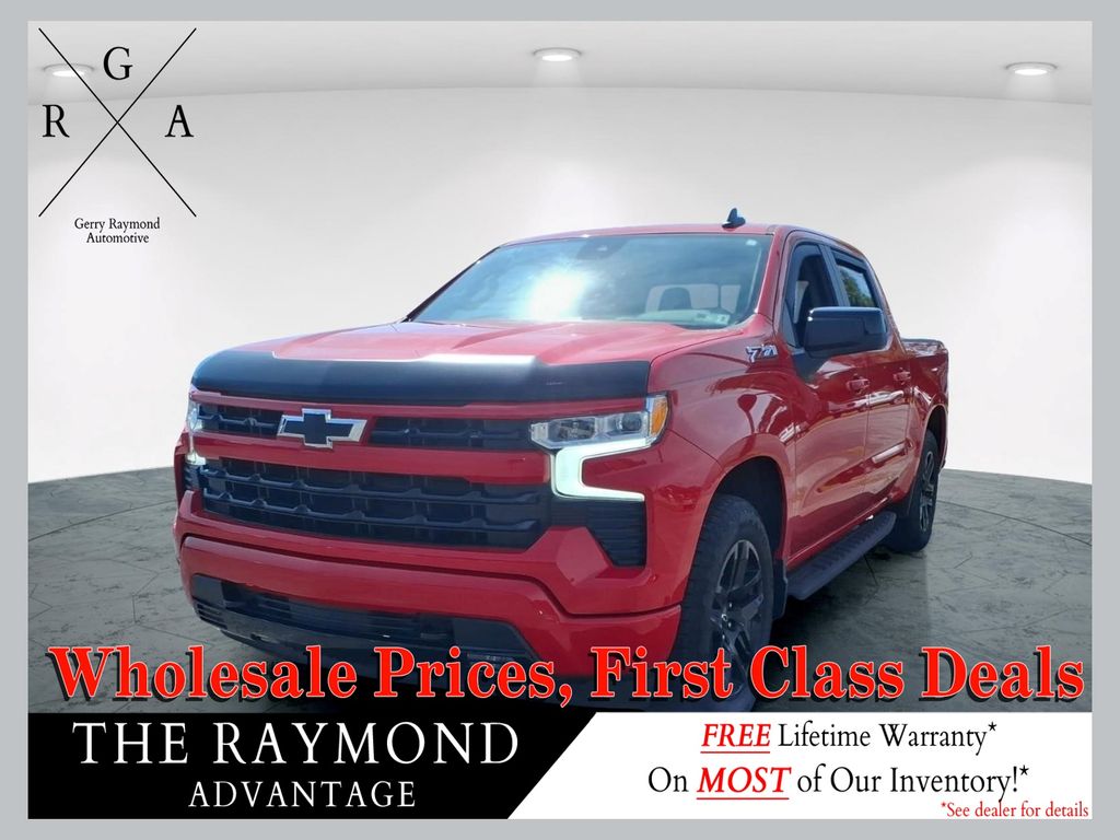 2022 Chevrolet Silverado 1500 RST Crew Cab 4WD
