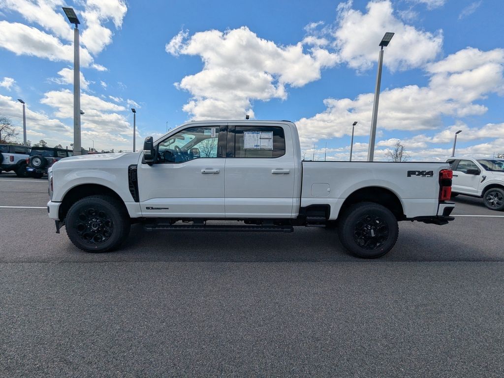 2026 Ford Super Duty F-250 SRW LARIAT