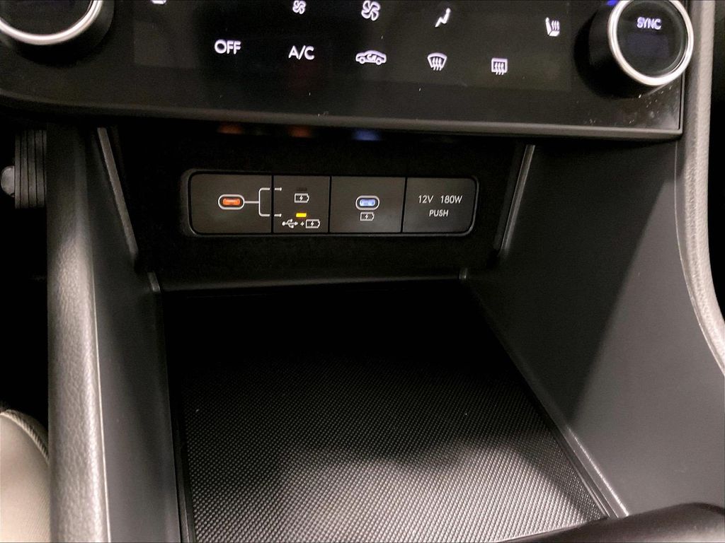 2025 Hyundai Sonata — photo 26