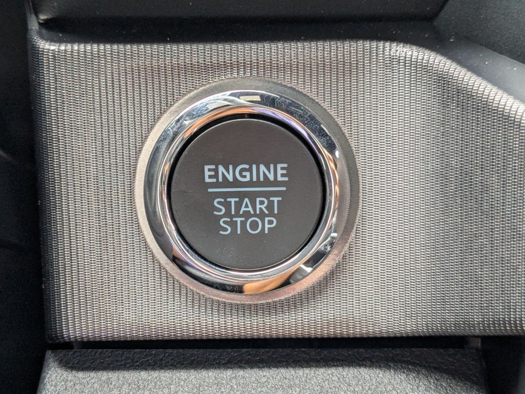2025 Ford F-250 Super Duty Platinum