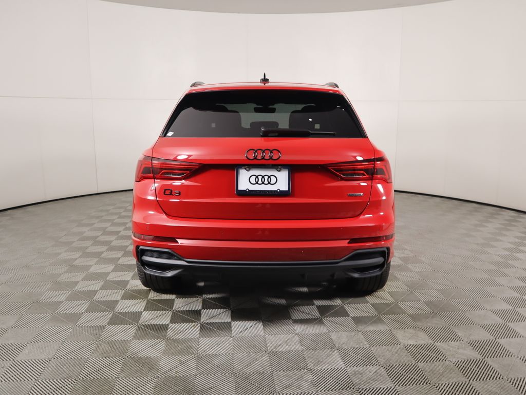 Thumbnail: 2025 Audi Q3 - 6