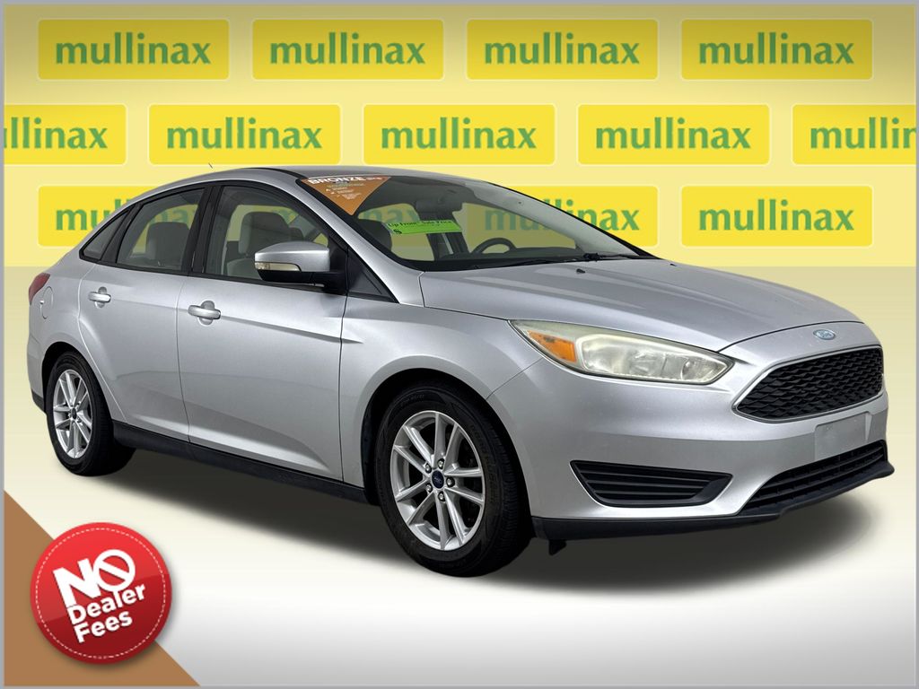 Ingot Silver 2015 Ford Focus Sedan Front-Wheel Drive 6-Speed Automatic