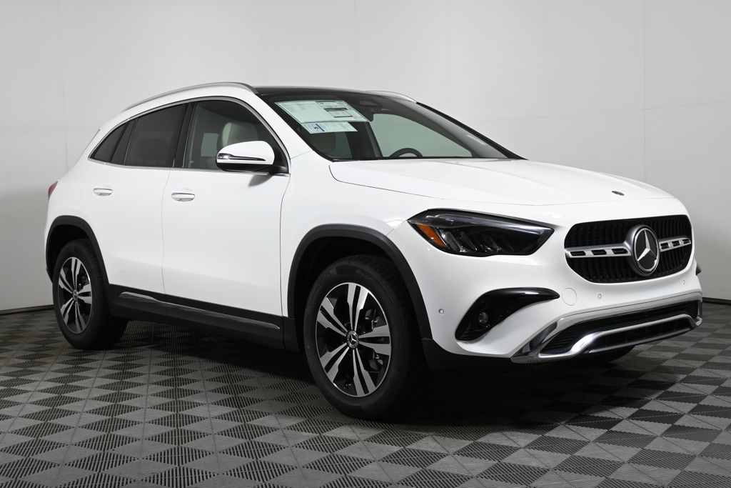 Thumbnail: 2026 Mercedes-Benz GLA - 8