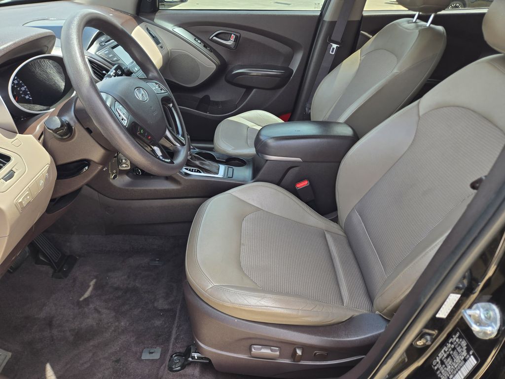 2015 Hyundai Tucson GLS - 10