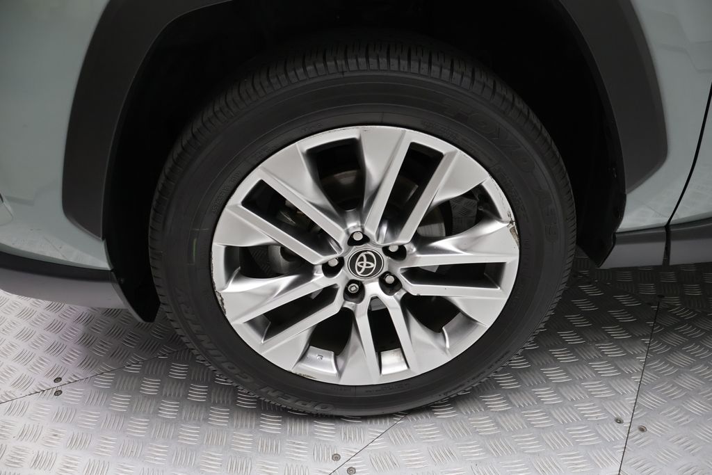 Thumbnail: 2023 Toyota RAV4 - 4