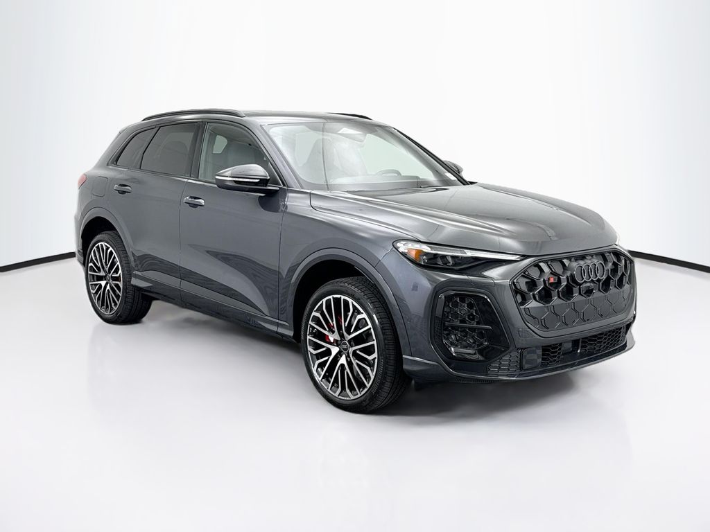 Thumbnail: 2025 Audi SQ5 - 3