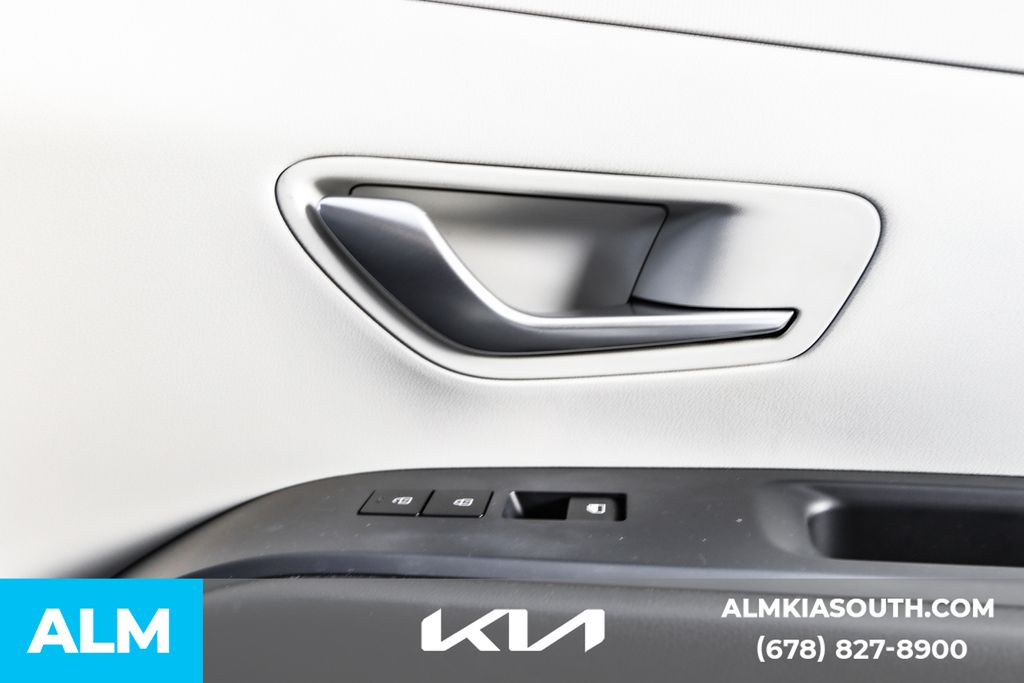 2025 Hyundai Tucson SE photo 38