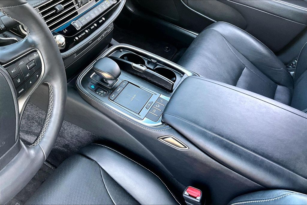 Used 2022 Lexus LS Sedan