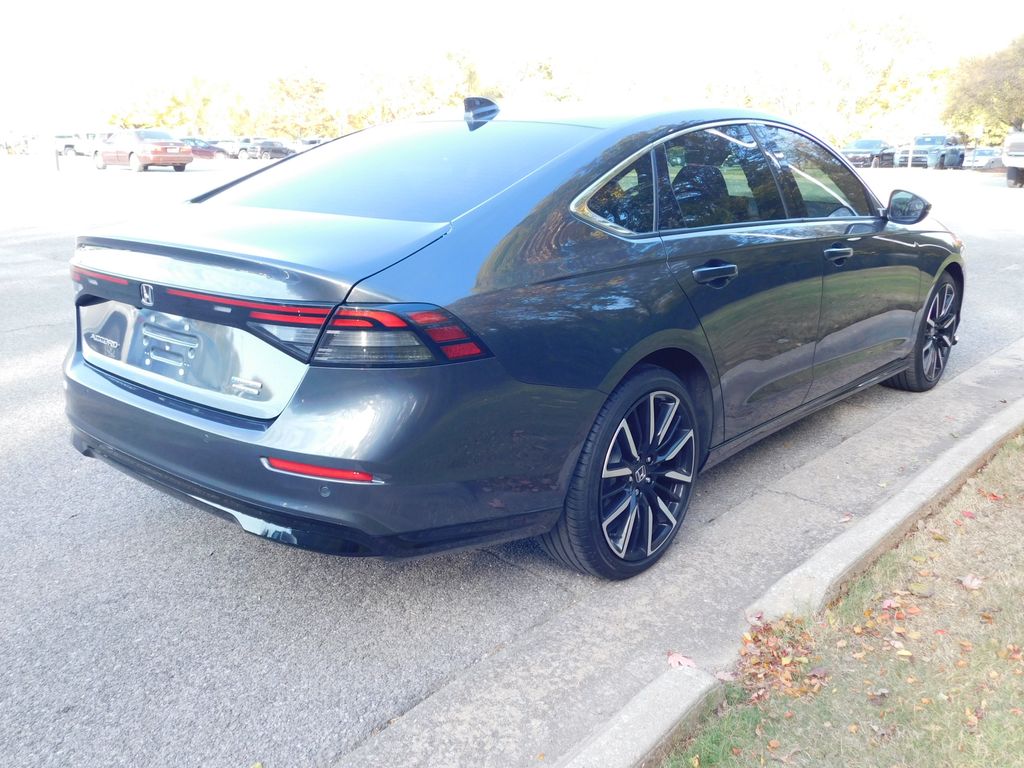 Thumbnail: 2024 Honda Accord - 11
