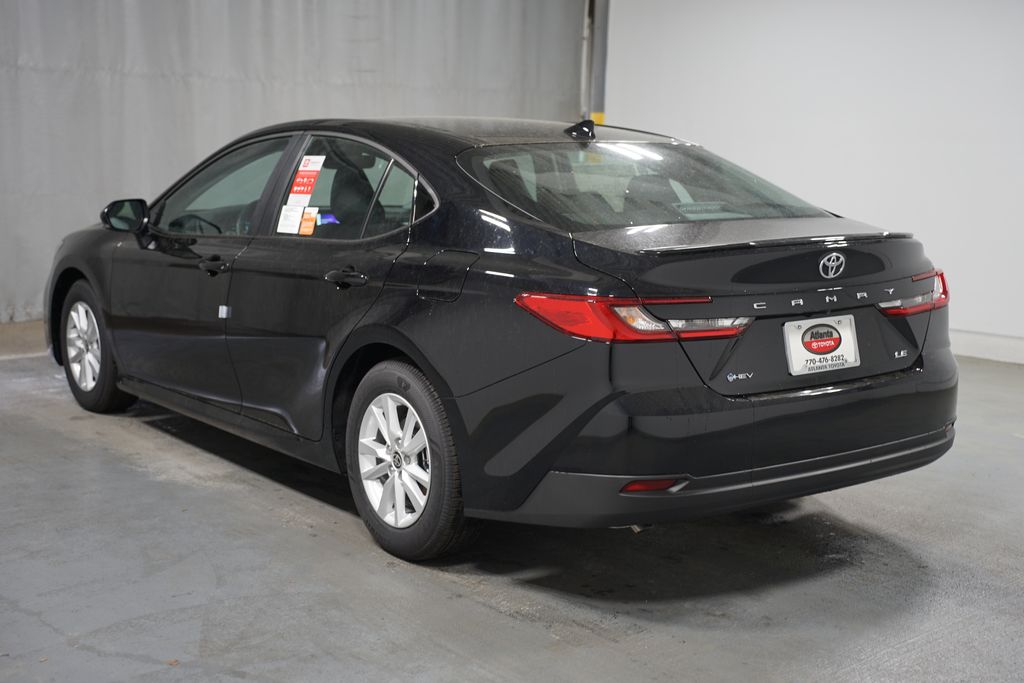 2025 Toyota Camry LE 6