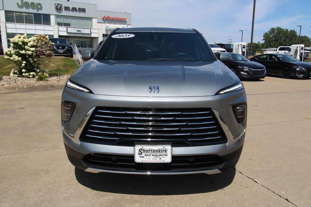 Used 2025 Buick Enclave SUV