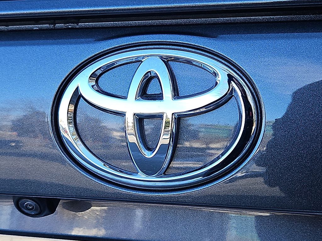 Thumbnail: 2024 Toyota RAV4 - 24