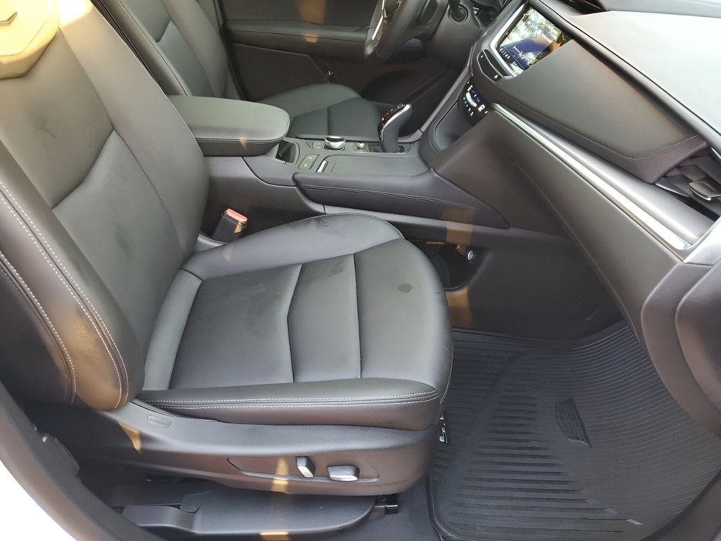 Used Car 2023 Cadillac Xt5  Luxury For Sale Under $35,000 In Austin, Texas