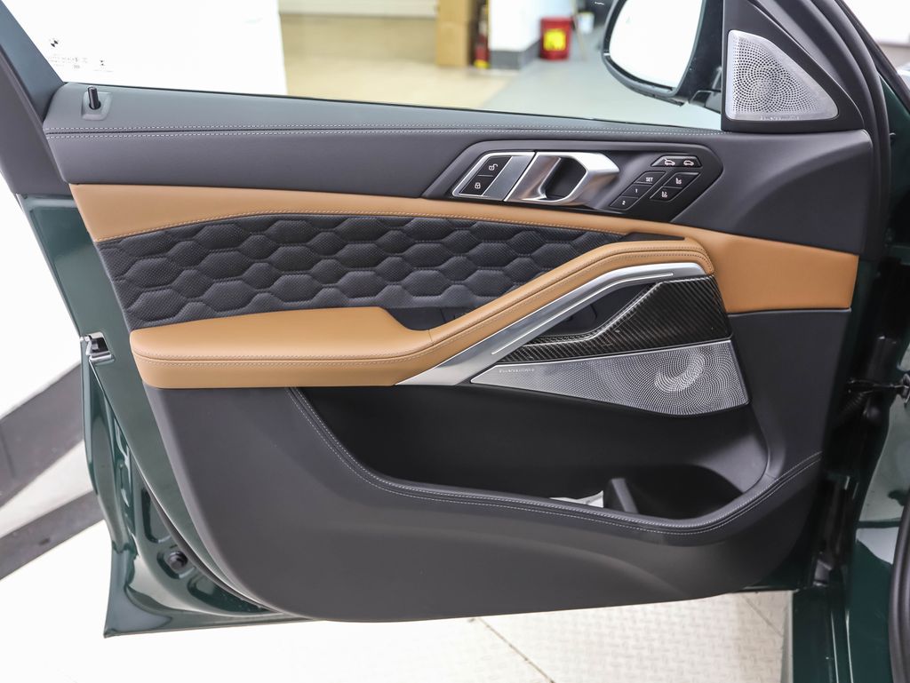 Thumbnail: 2026 BMW X6 - 10