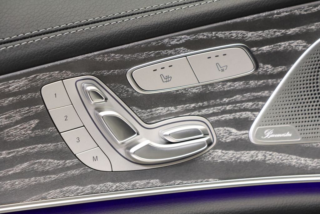 Thumbnail: 2022 Mercedes-Benz CLS - 32