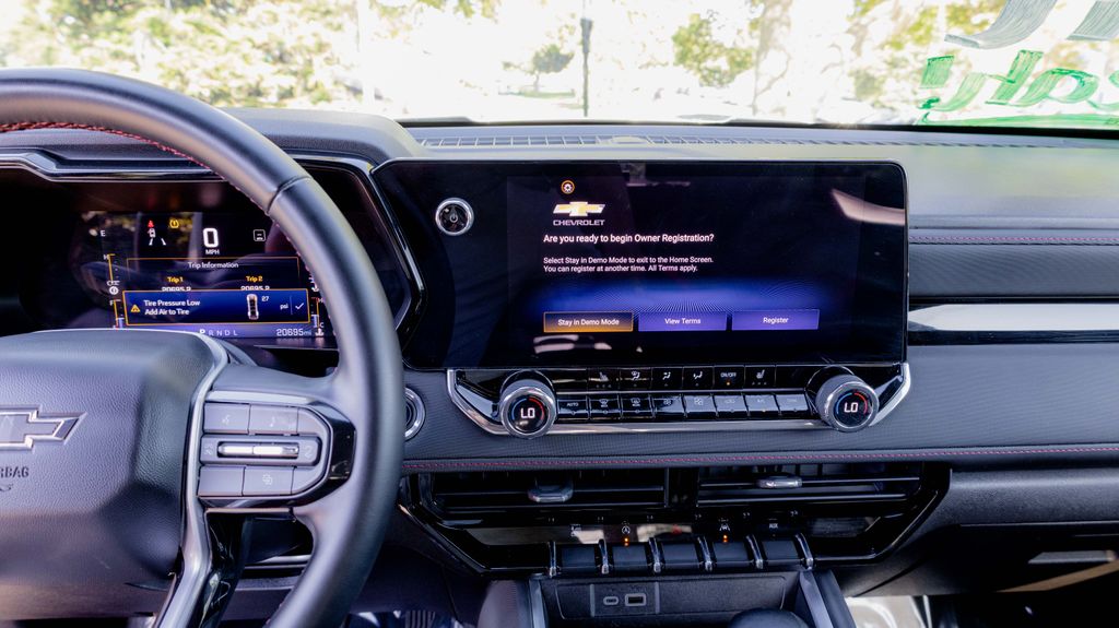 Used 2023 Chevrolet Colorado Z71 4D Crew Cab