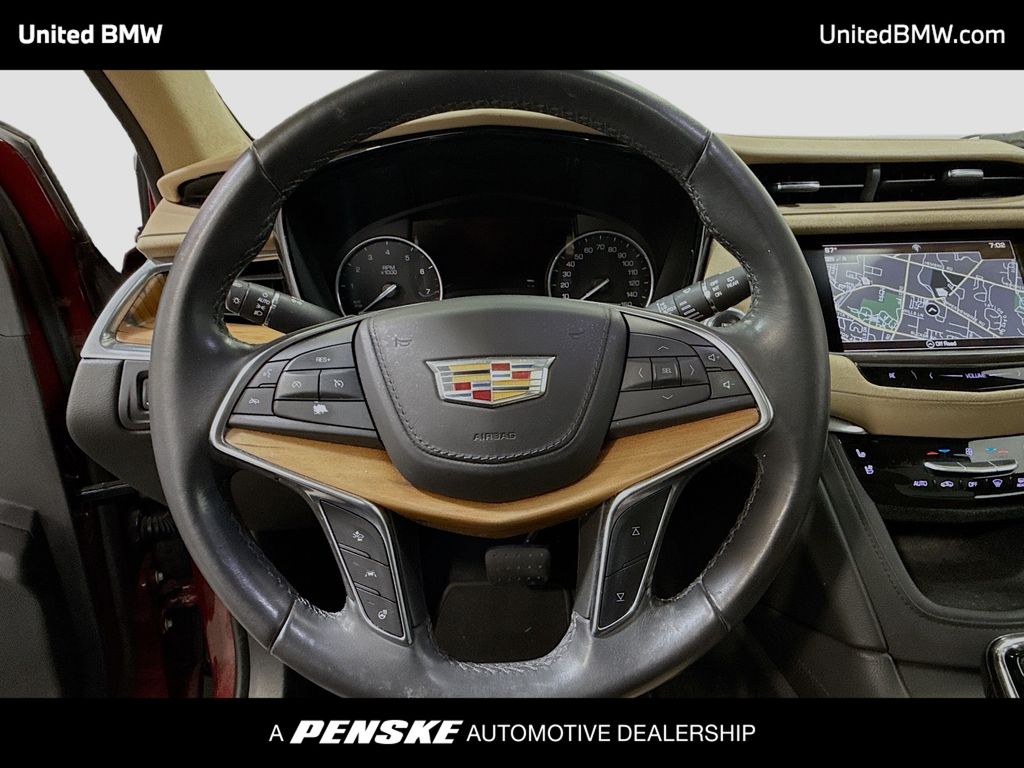 Thumbnail: 2018 Cadillac XT5 - 6