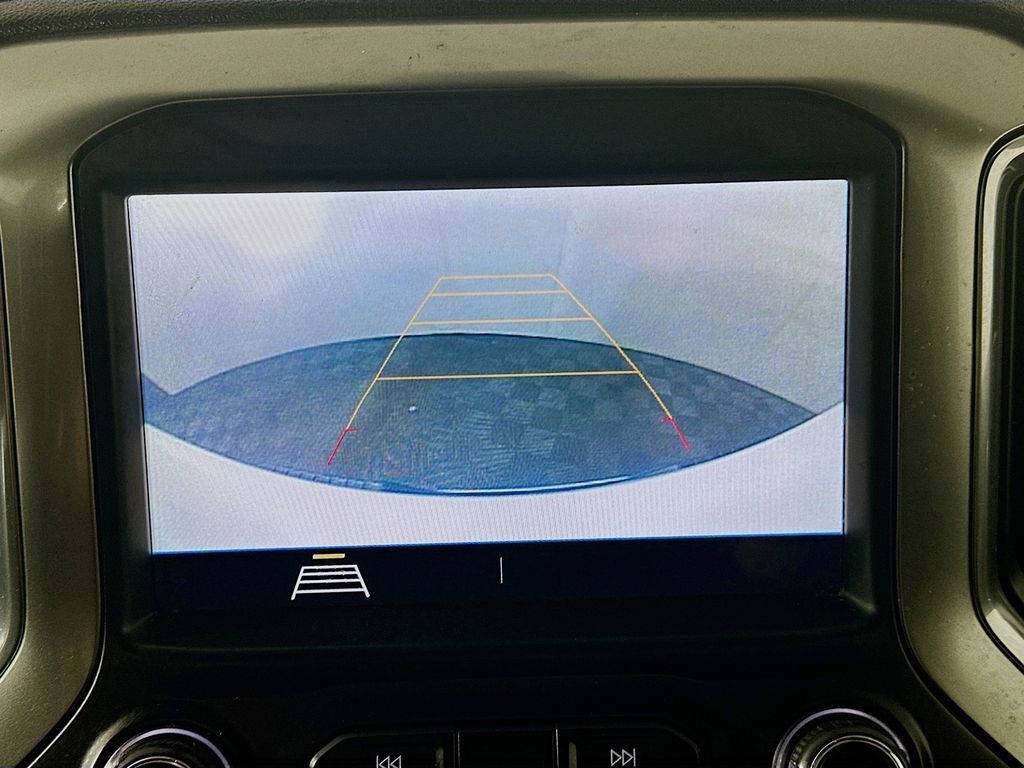 Used 2020 White Chevrolet LT image 19