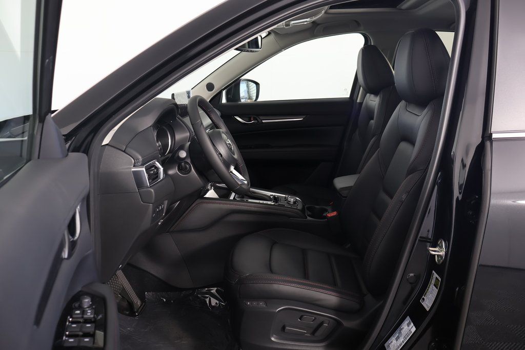 Thumbnail: 2025 Mazda CX-5 - 5